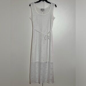Brand Karin Stevens Sleeveless Lace Maxi Dress size M color white